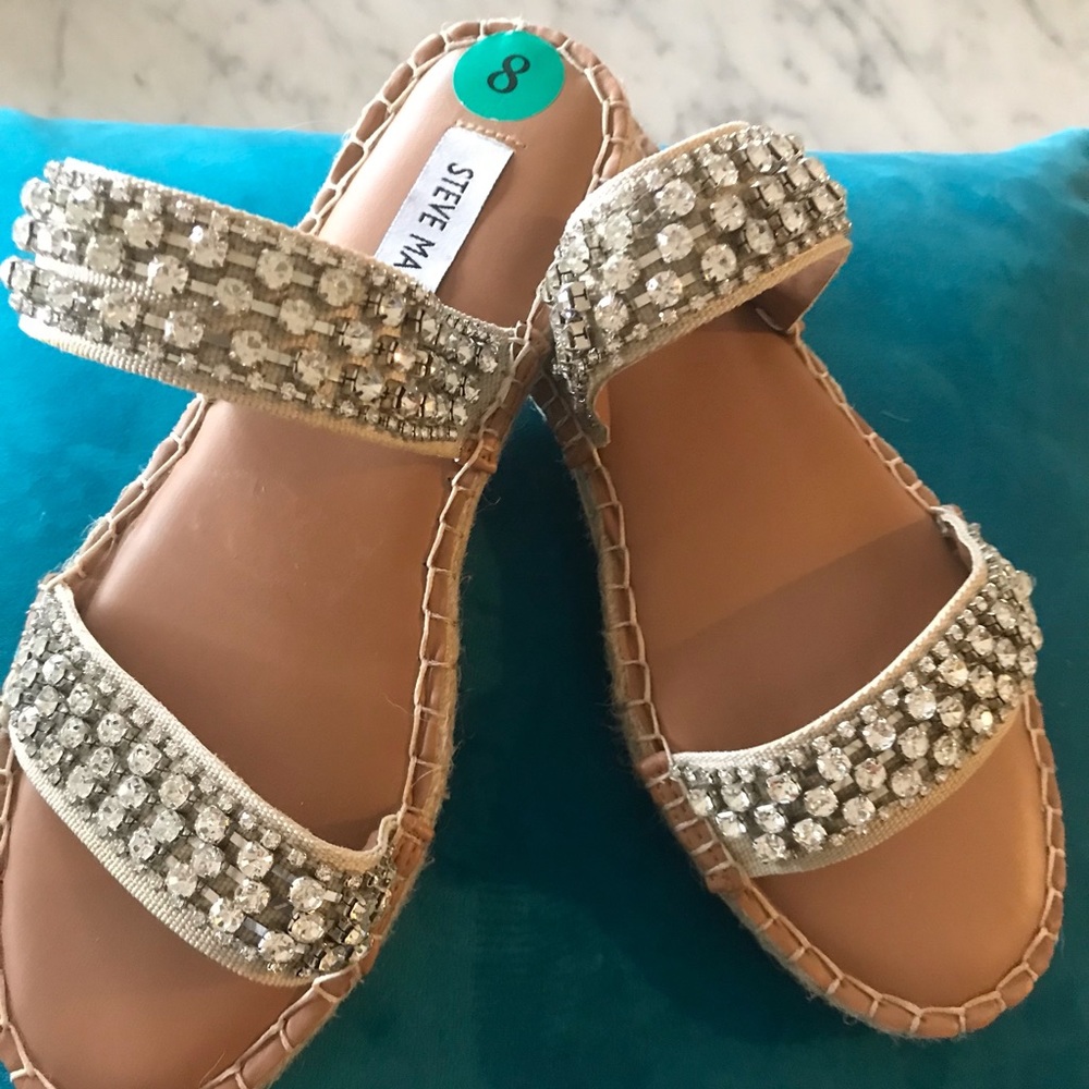 Steve Madden Diamonds on the Soles of Her Shoes!! Sparkle forever. Size 8